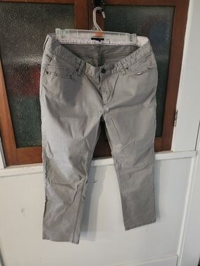 Tommy Hilfiger Light Gray Chino Style Pants Classic Fit - Size 12